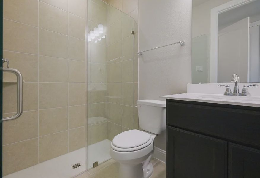 Plan 5039 bath 2 - 16 of 19