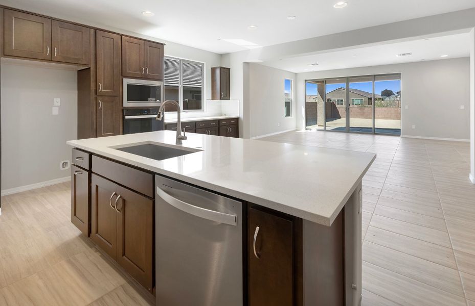 Furnished interior view inside a new home in Vistoso Canyon Estates, Oro Valley (Image 9). Furnished interior view inside a new home in Vistoso Canyon Estates, Oro Valley (Image 9).