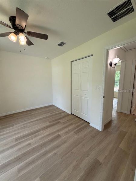 Spacious, unfurnished interior of a new home in , Dunnellon (Image 47). Spacious, unfurnished interior of a new home in , Dunnellon (Image 47).