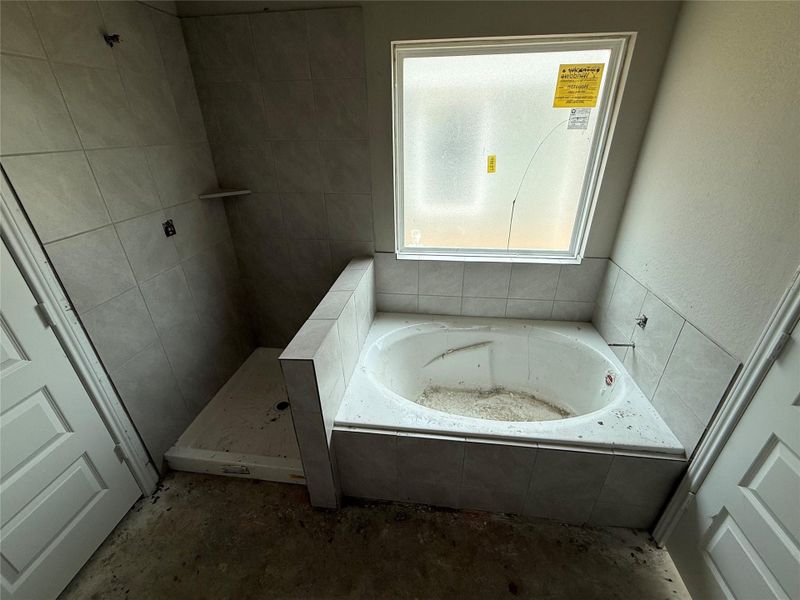 Image 7 of a home in Cliffstone Hills.