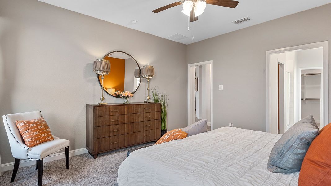 Furnished interior view inside a new home in Morningstar, Aledo (Image 31).