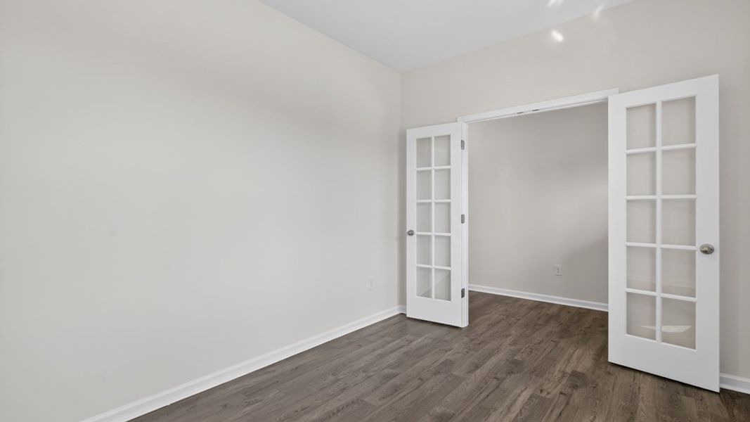 Spacious, unfurnished interior of a new home in Mason Ridge, Spring Lake (Image 10).