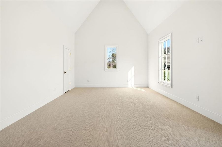 Spacious, unfurnished interior of a new home in , Roswell (Image 49).