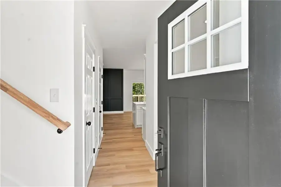 Spacious, unfurnished interior of a new home in , Austell (Image 25).