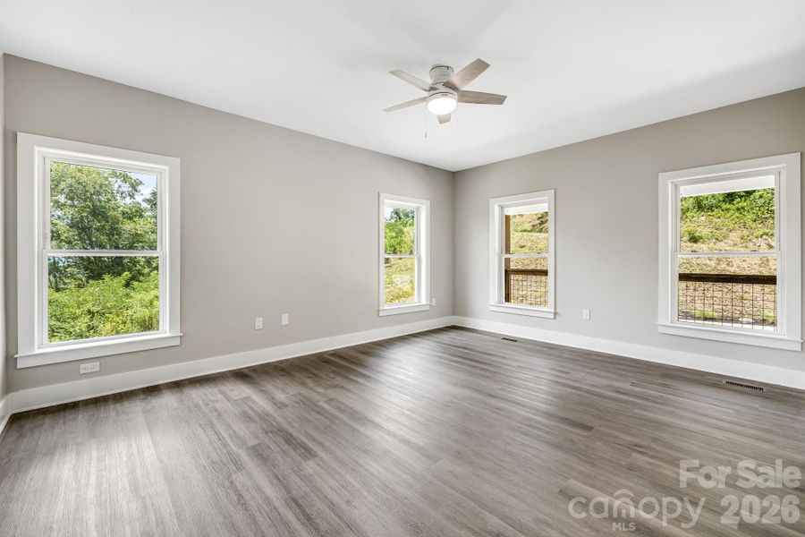 Spacious, unfurnished interior of a new home in , Asheville (Image 25). Spacious, unfurnished interior of a new home in , Asheville (Image 25).
