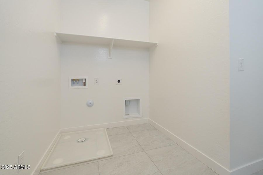 Tri Pointe Terraza 92 - Laundry-1MLS Tri Pointe Terraza 92 - Laundry-1MLS