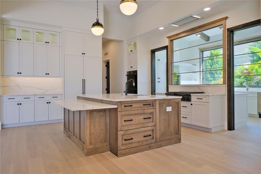 Furnished interior view inside a new home in , Bradenton (Image 5).