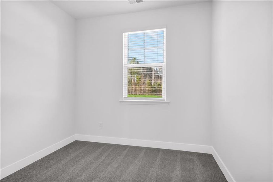 Spacious, unfurnished interior of a new home in Shadow Creek, Jackson (Image 25).
