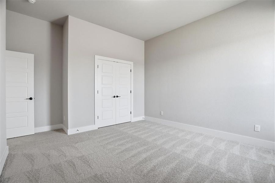 Spacious, unfurnished interior of a new home in Taylor Ranch, Springtown (Image 28).