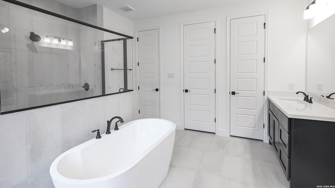 Furnished interior view inside a new home in Johnson Ranch, Bulverde (Image 13).