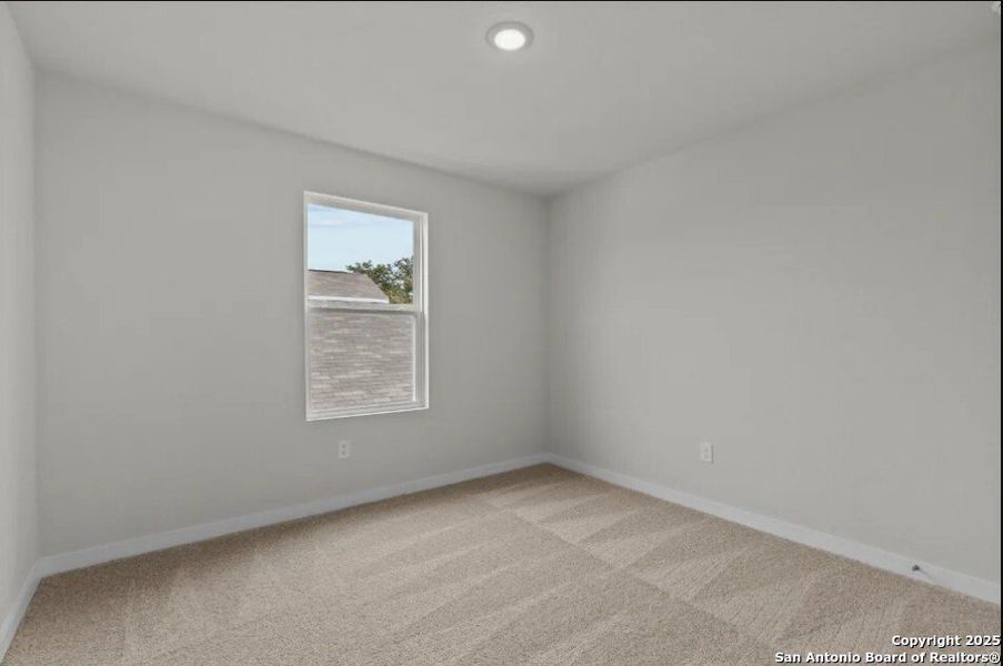 Spacious, unfurnished interior of a new home in Summerlin, San Antonio (Image 13). Spacious, unfurnished interior of a new home in Summerlin, San Antonio (Image 13).