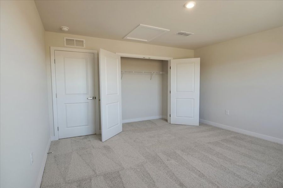 Spacious, unfurnished interior of a new home in Beech Glen, Anderson (Image 22). Spacious, unfurnished interior of a new home in Beech Glen, Anderson (Image 22).