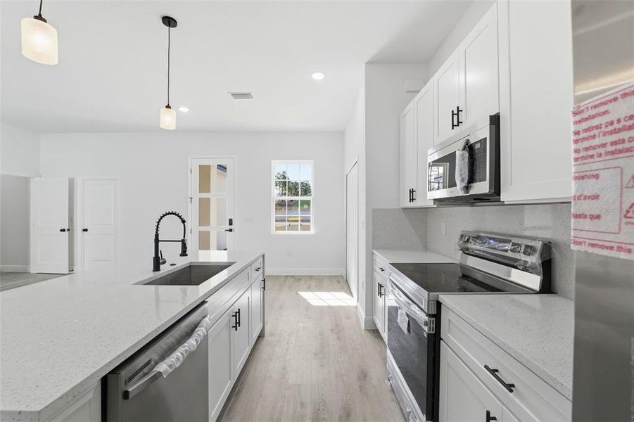 Furnished interior view inside a new home in , Ocala (Image 7).