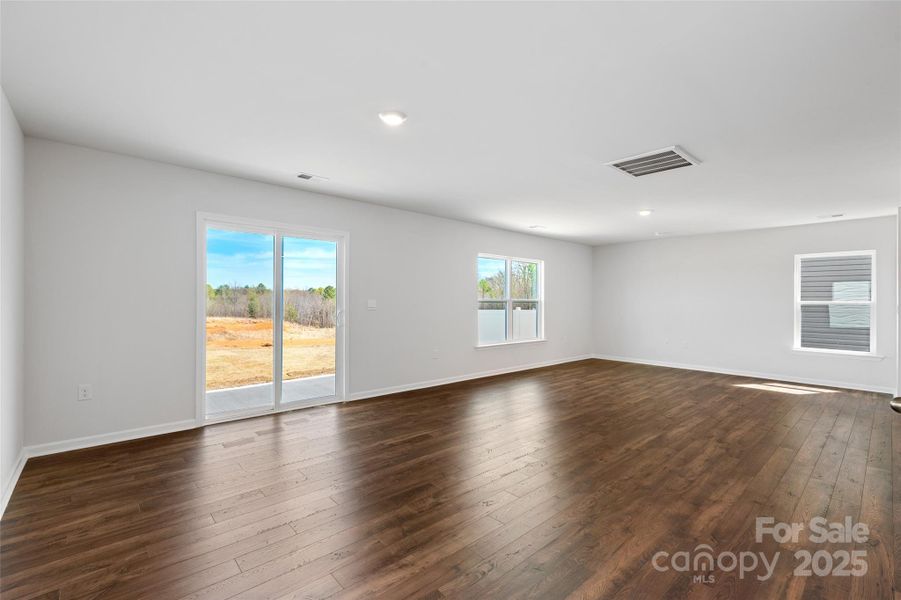 Photos are representative Photos are representative