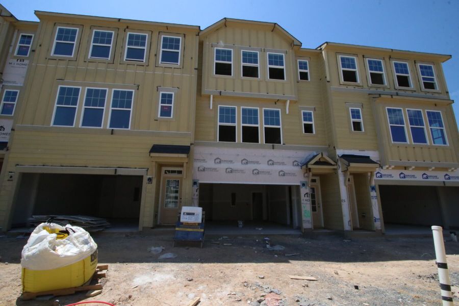 Exterior Exterior