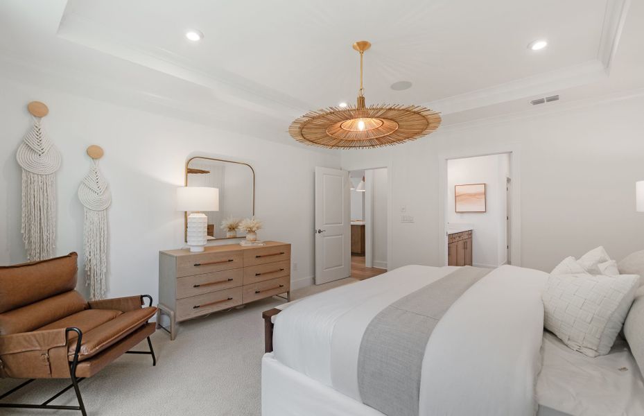Furnished interior view inside a new home in Del Webb at Lake Oconee, Greensboro (Image 14).