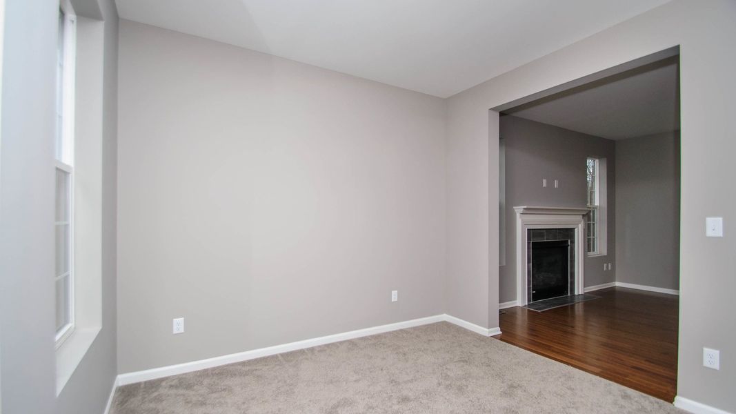 Representative unfurnished interior of a home built from the The Winslow by Norfolk Homes in Valleys, Jackson (Image 63).