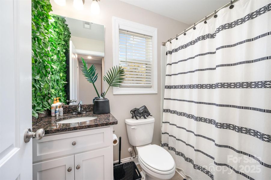 Furnished interior view inside a new home in , Kannapolis (Image 6).