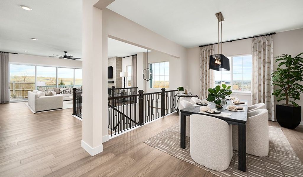 Darius-D786-LookingGlass Dining Room