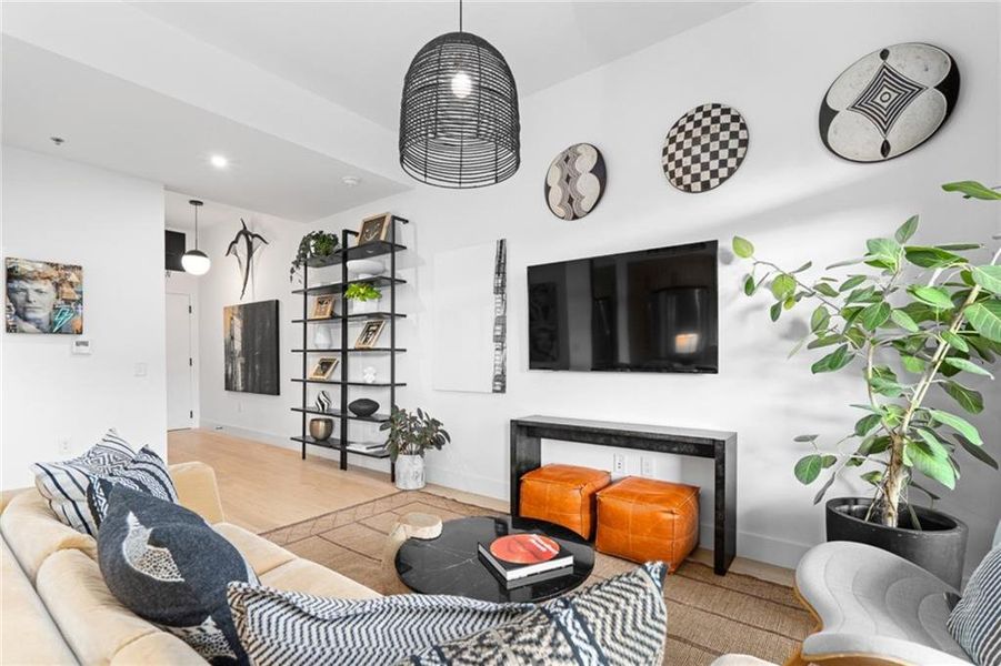 Furnished interior view inside a new home in The Leon on Ponce, Atlanta (Image 11).