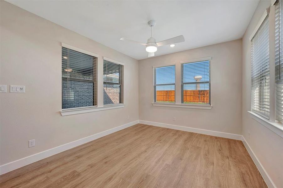 Spacious, unfurnished interior of a new home in Timberbrook, Justin (Image 30).