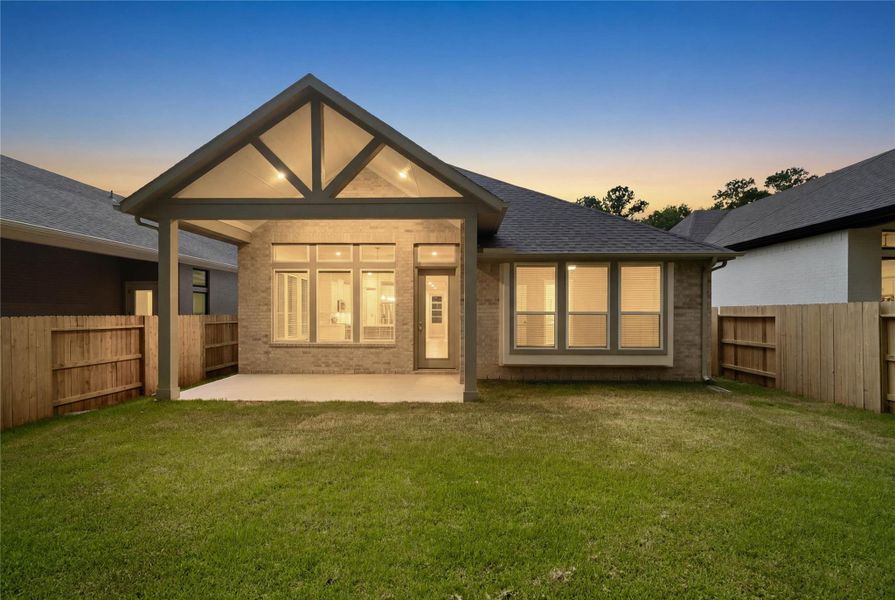 Exterior details and patio area of a home in Madeley Creek, Conroe (Image 29). Exterior details and patio area of a home in Madeley Creek, Conroe (Image 29).