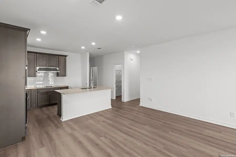 Image 31 of a home in Nopal Valley. Image 31 of a home in Nopal Valley.