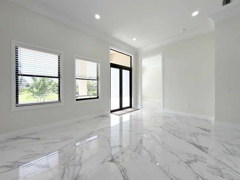 Spacious, unfurnished interior of a new home in , Port Charlotte (Image 31). Spacious, unfurnished interior of a new home in , Port Charlotte (Image 31).