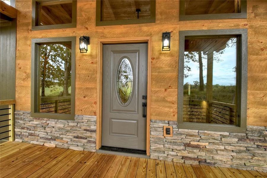 Exterior details and patio area of a home in , Blue Ridge (Image 21).
