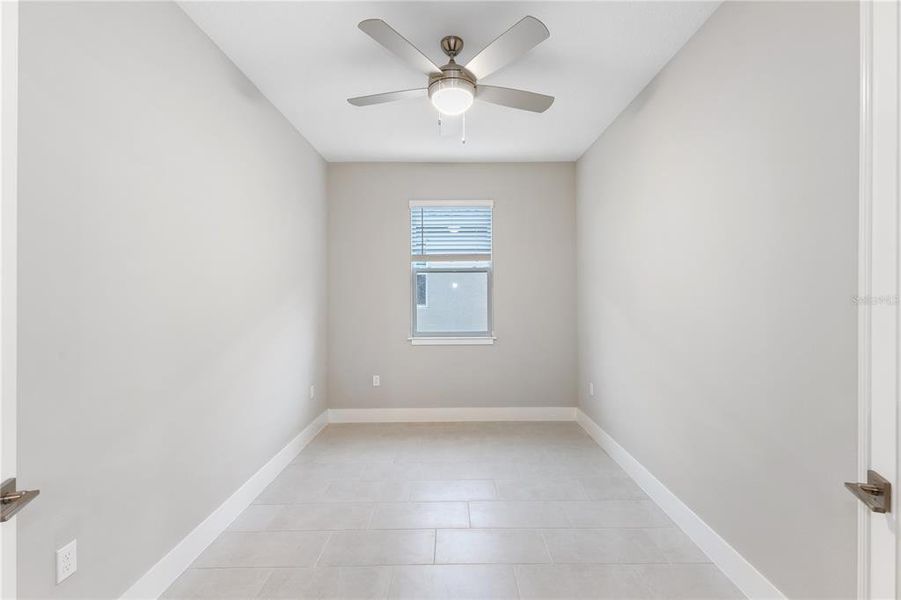 Spacious, unfurnished interior of a new home in , Ocala (Image 16).