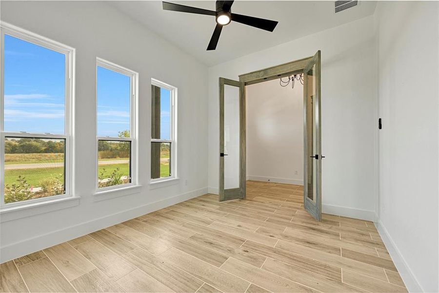 Spacious, unfurnished interior of a new home in , Azle (Image 29).