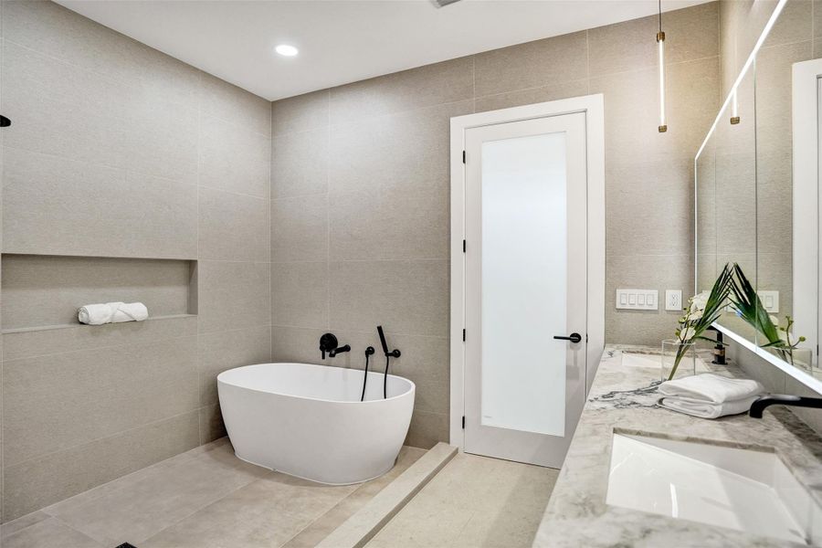 Furnished interior view inside a new home in , Lighthouse Point (Image 38).