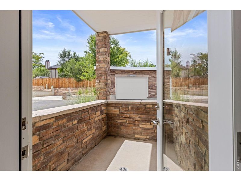 Exterior details and patio area of a home in , Lafayette (Image 3).