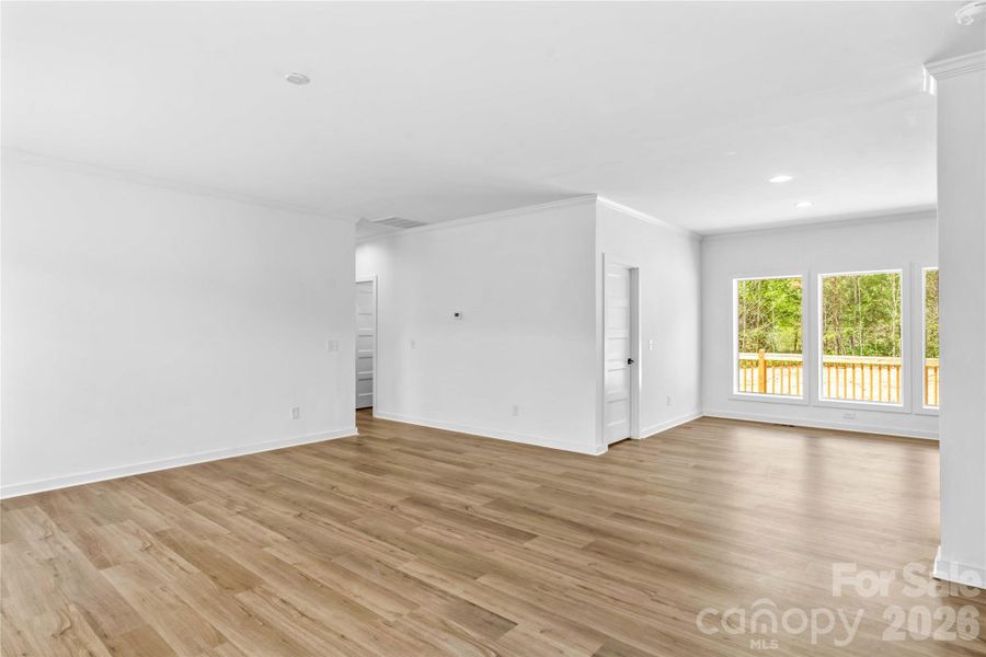 Spacious, unfurnished interior of a new home in , Catawba (Image 28).