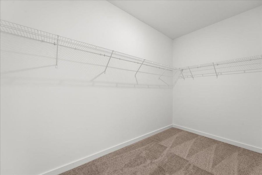 Spacious, unfurnished interior of a new home in , Statham (Image 24).
