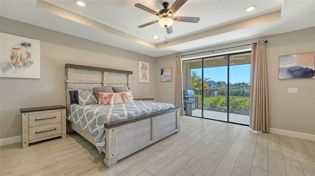 Furnished interior view inside a new home in , Sarasota (Image 6).