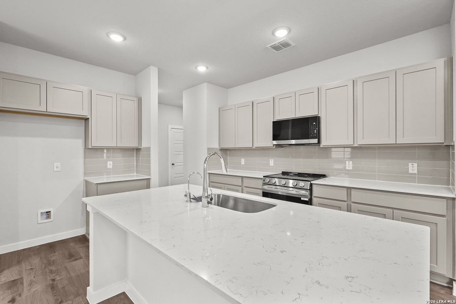 Furnished interior view inside a new home in Park Place, New Braunfels (Image 14).