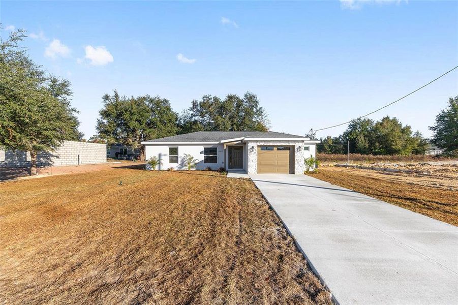 Image 38 of a home in .