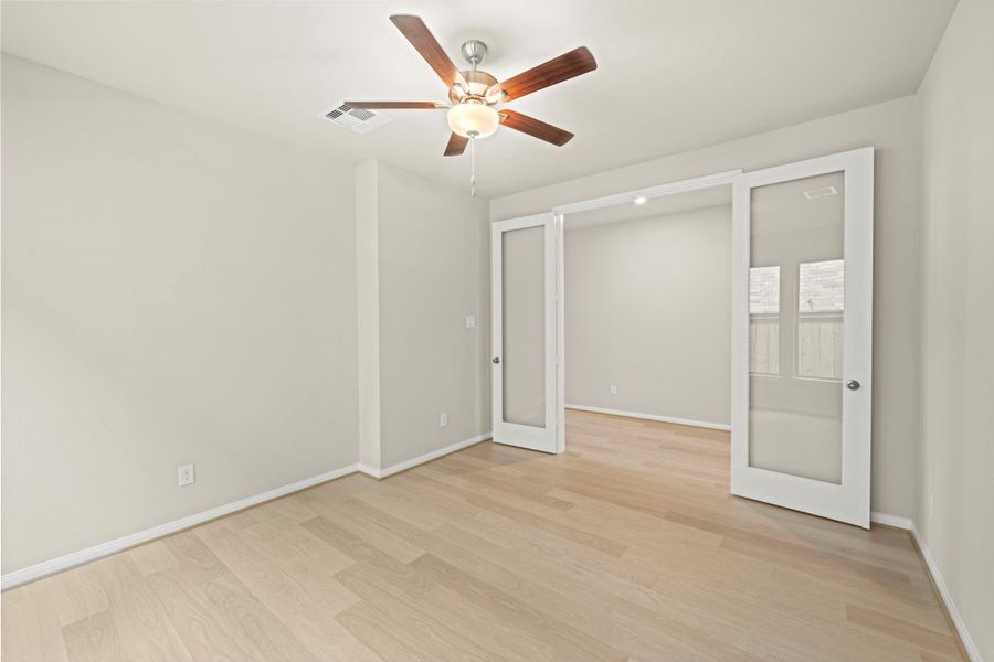 Spacious, unfurnished interior of a new home in The Highlands, Porter (Image 28).