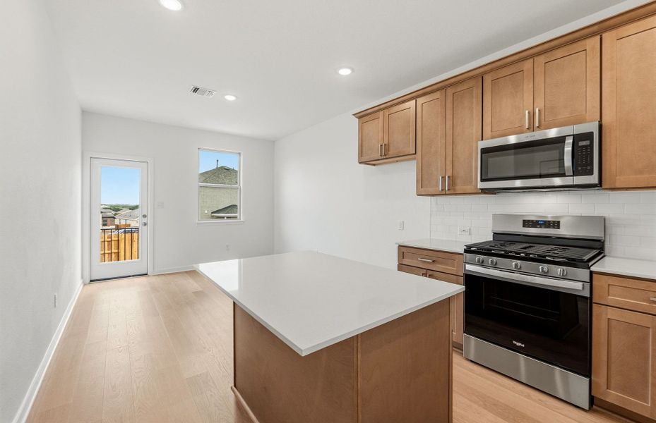 Furnished interior view inside a new home in La Cima, San Marcos (Image 9).