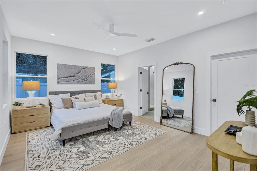 Furnished interior view inside a new home in , Gulfport (Image 20).