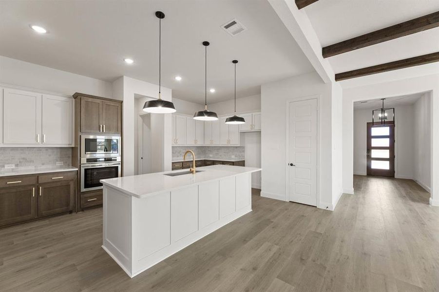 8904 Amistad-Kitchen-2 8904 Amistad-Kitchen-2