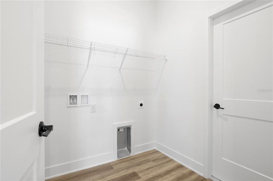 Spacious, unfurnished interior of a new home in Kirkland Farms, Alachua (Image 28).