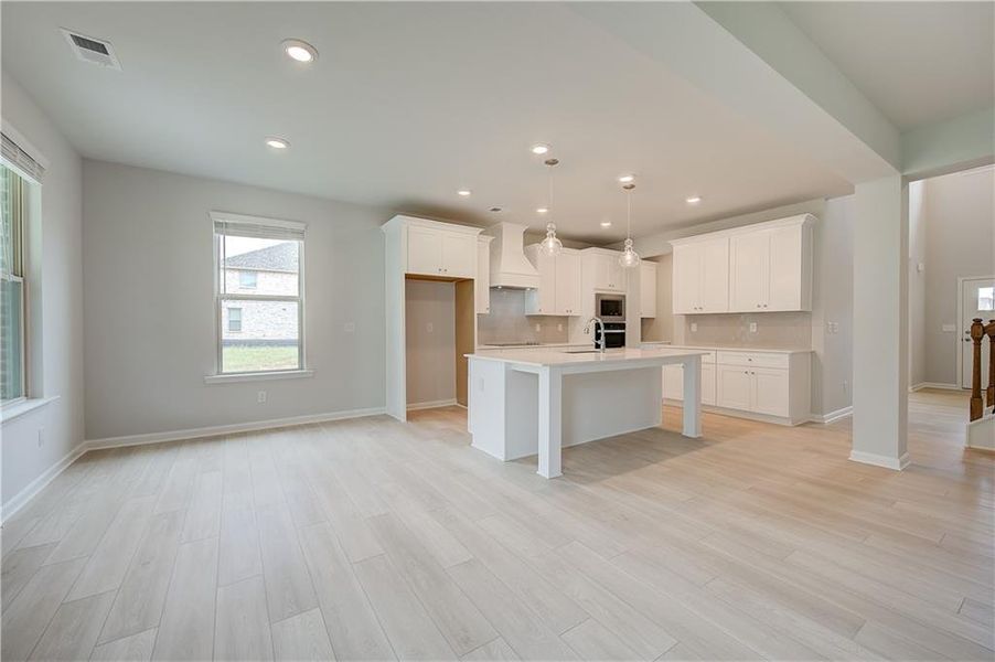 Spacious, unfurnished interior of a new home in Kingston, Locust Grove (Image 18).