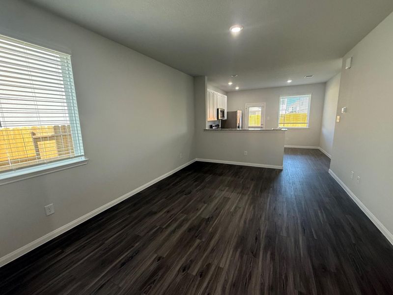 Spacious, unfurnished interior of a new home in Wayside Village, Houston (Image 22).