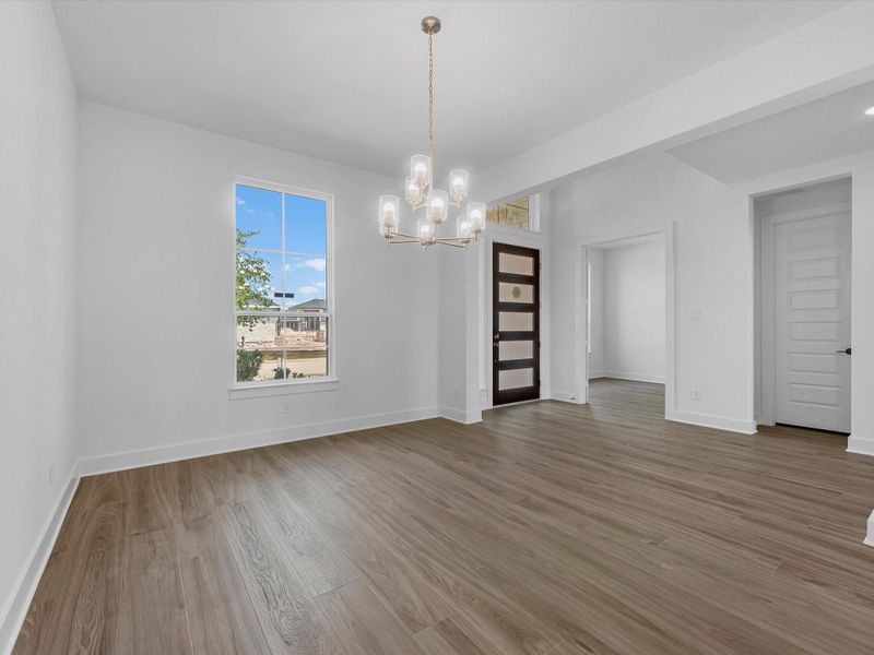 Spacious, unfurnished interior of a new home in Harvest Green, Richmond (Image 12).