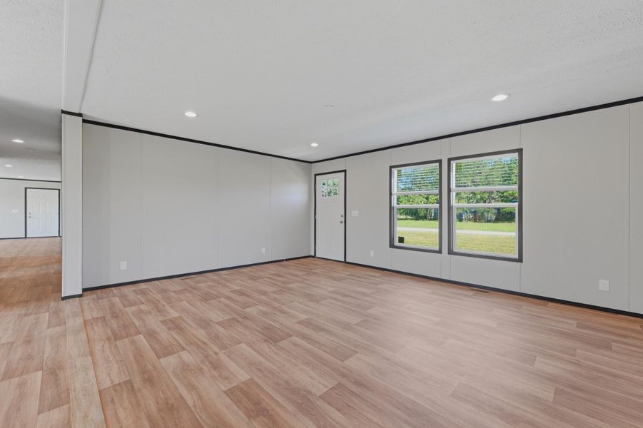 Spacious, unfurnished interior of a new home in , Cross (Image 11).
