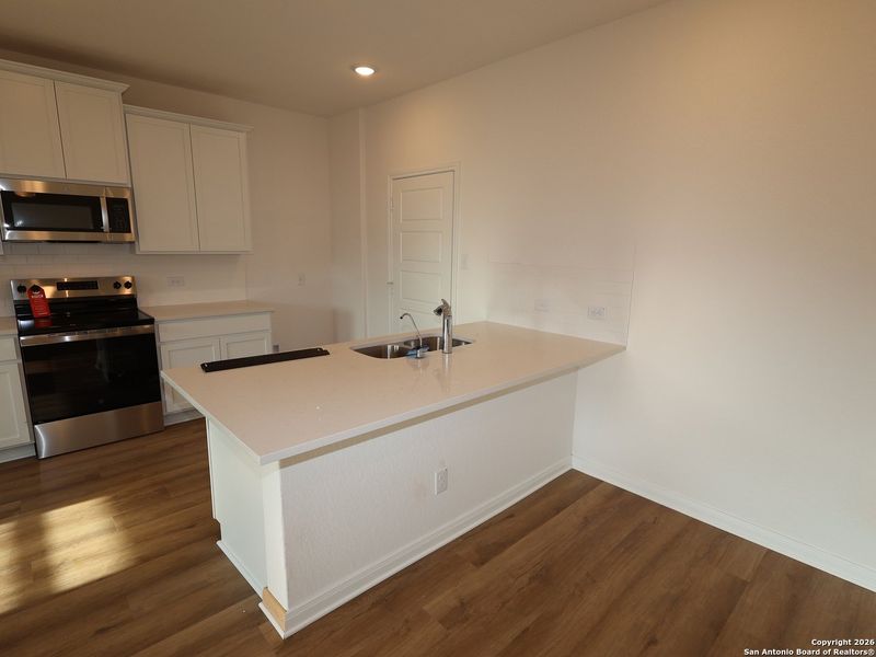 Furnished interior view inside a new home in Park Place, New Braunfels (Image 11).