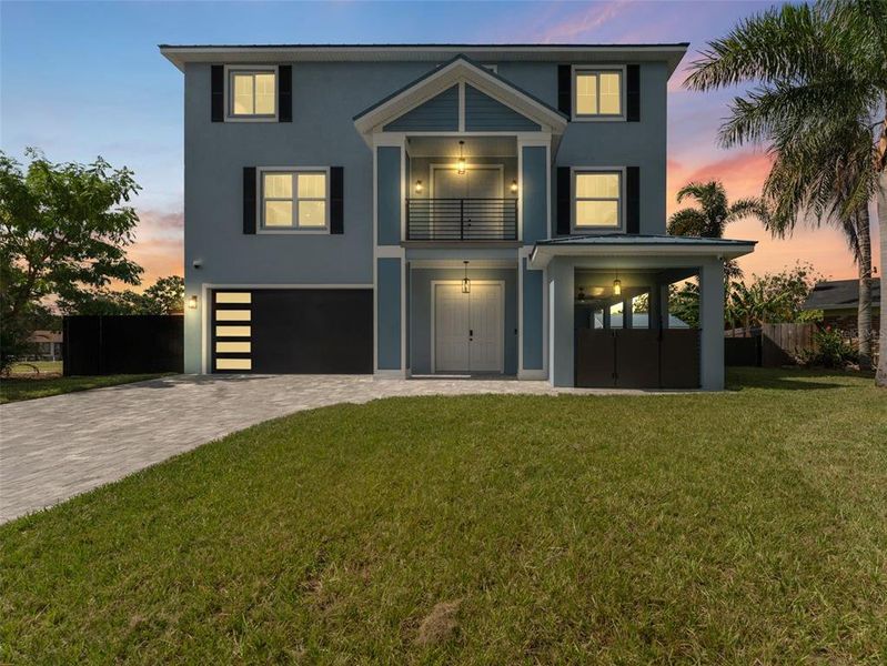 Front exterior of a new home in , Tampa, FL, highlighting curb appeal (Image 29). Front exterior of a new home in , Tampa, FL, highlighting curb appeal (Image 29).