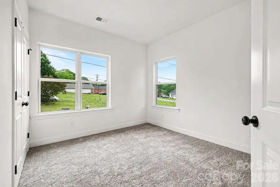 Spacious, unfurnished interior of a new home in , Kannapolis (Image 15).